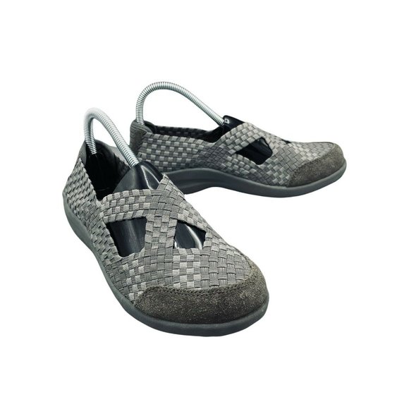 Skechers Shoes - Skechers Weave Criss Cross Comfort Shoes Gray Size 6.5 Women Closed Toe Slip On